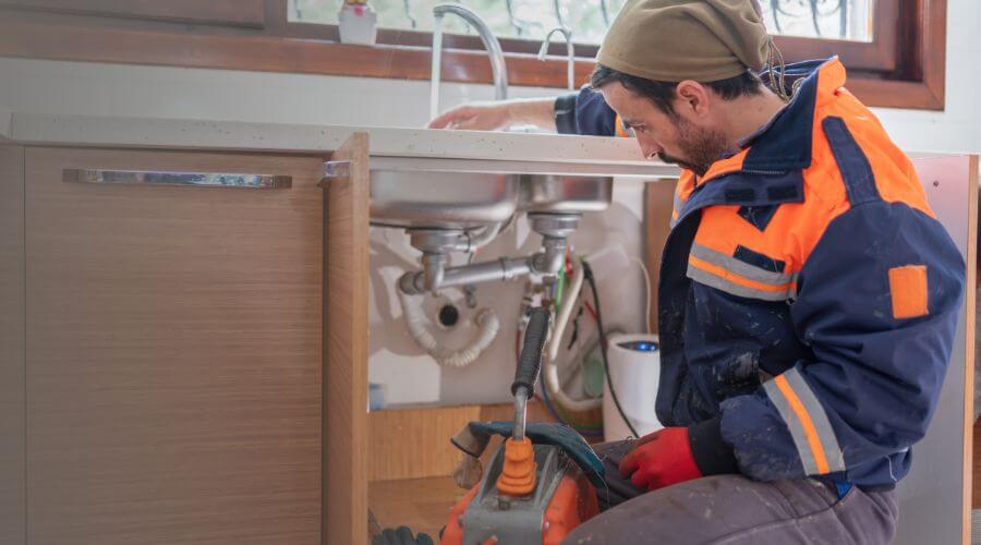 Professional Water heater repair in Marquette, MI